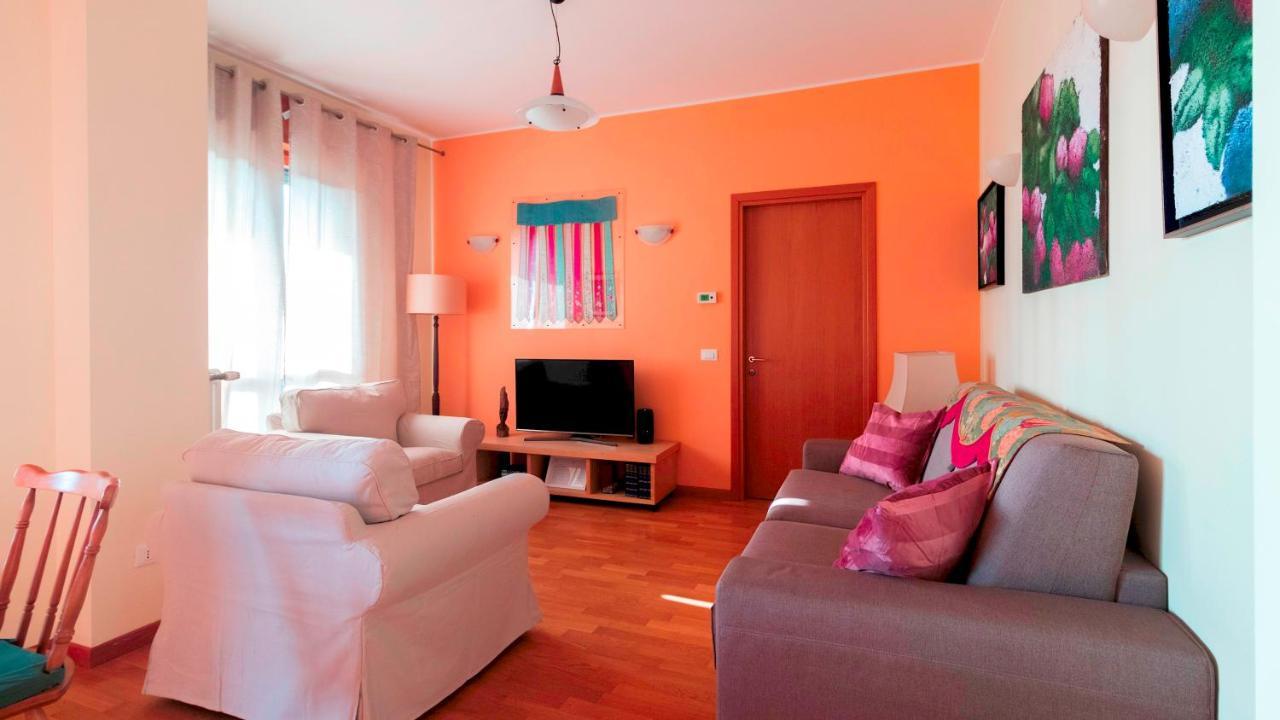 Italianway - Tolstoi 1 Apartment Milano Ngoại thất bức ảnh